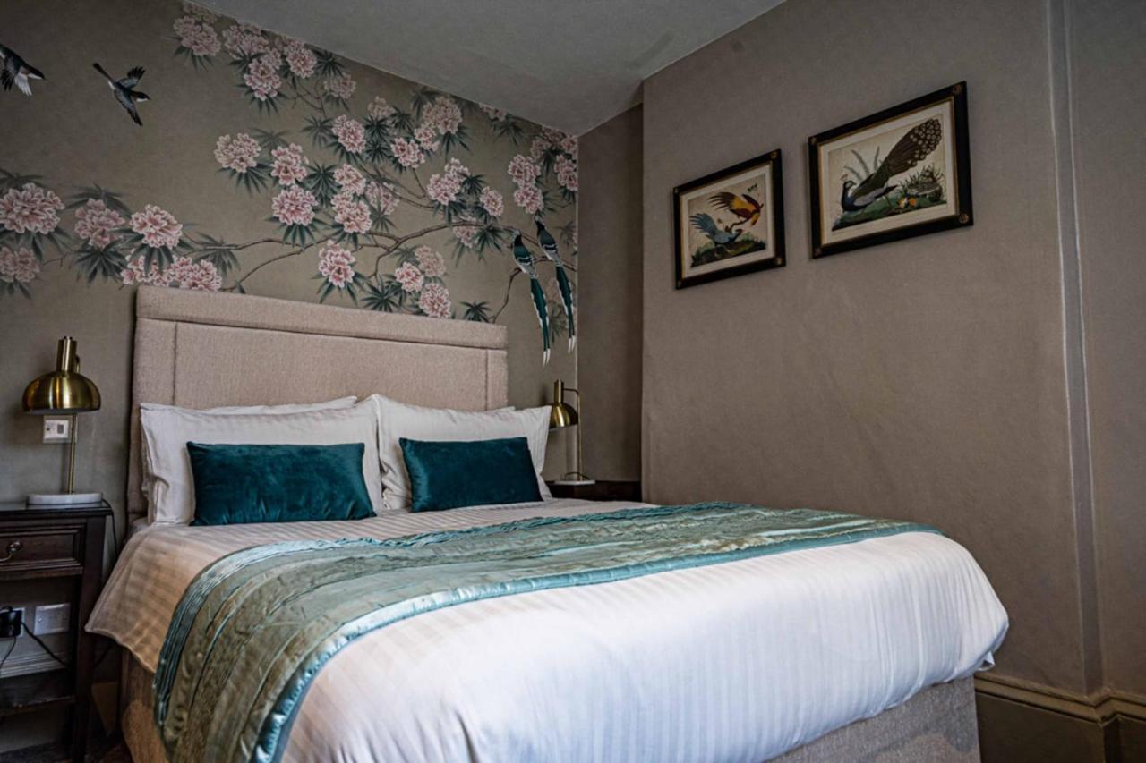 The Swan Hotel, Wells, Somerset Экстерьер фото
