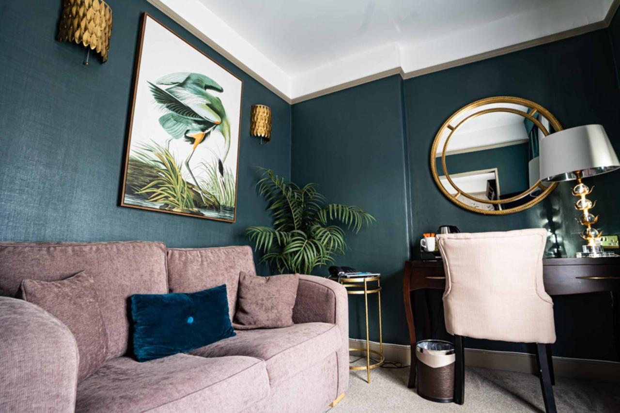 The Swan Hotel, Wells, Somerset Экстерьер фото